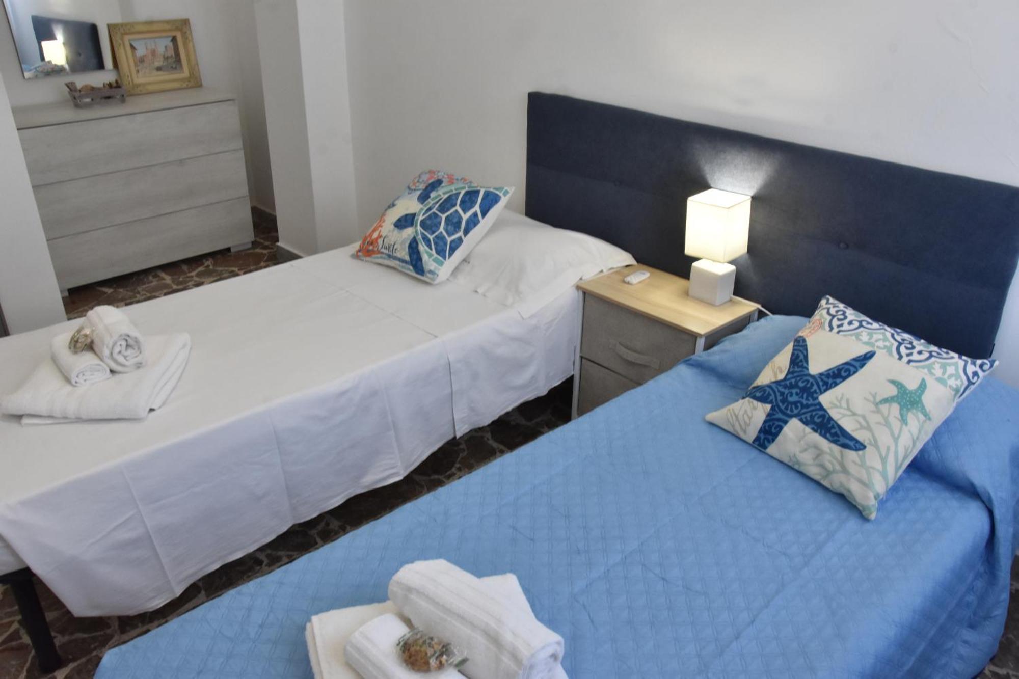 Home * Giardini-Naxos